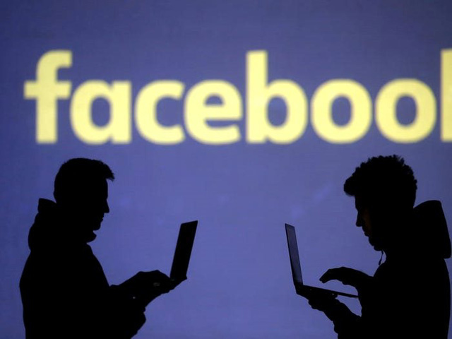 Facebook sử dụng dữ kiện người dùng trực tuyến