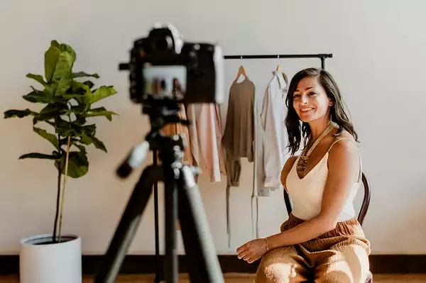 Livestream bán hàng – công cụ đắc lực cho người kinh doanh thời trang