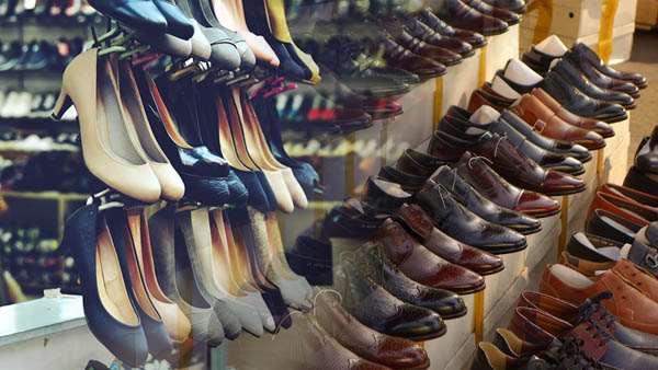 Có nên kinh doanh giày dép không?